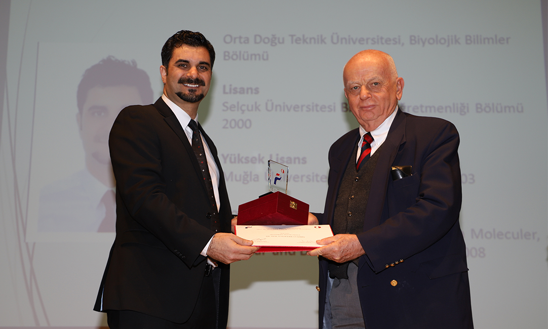 Dr. Erkan Kiris receives METU Parlar Foundation Research Incentive Award